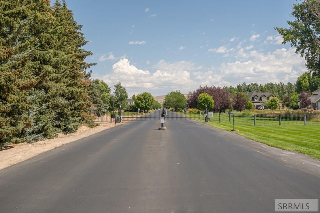 4647 Majestic View Drive