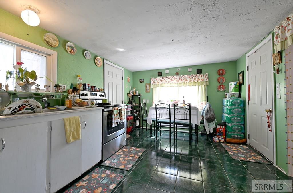 1454 W Carson Street, IDAHO FALLS, Idaho image 3