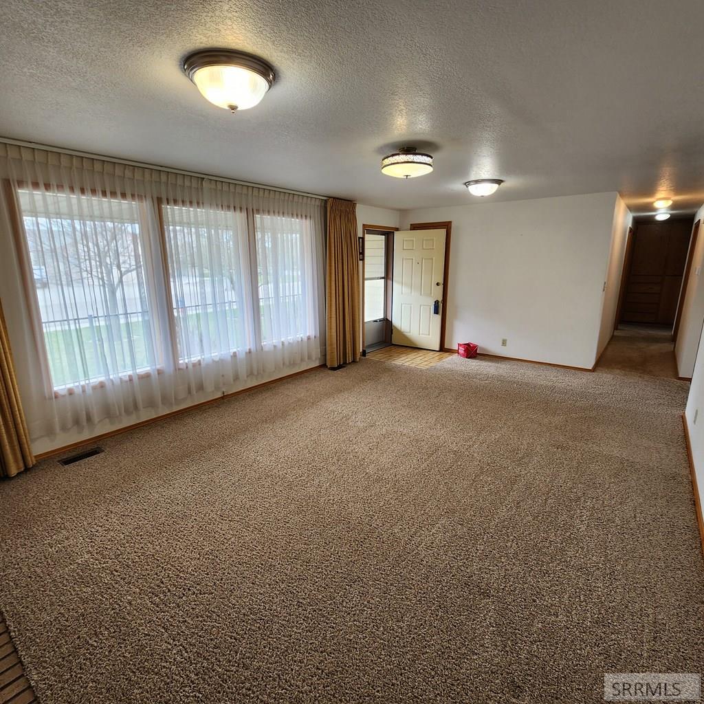 1077 N Ethridge Pl, BOISE, Idaho image 3