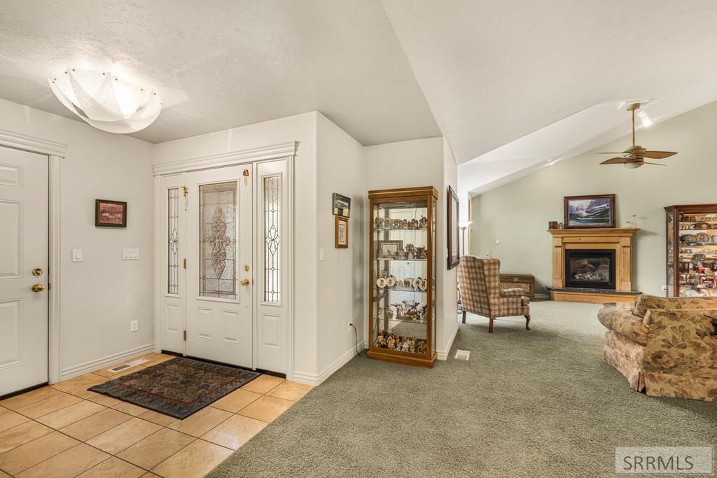 3413 Sun Circle