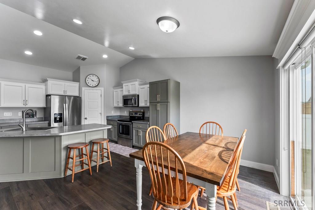 3972 Monroe Avenue, IDAHO FALLS, Idaho image 20