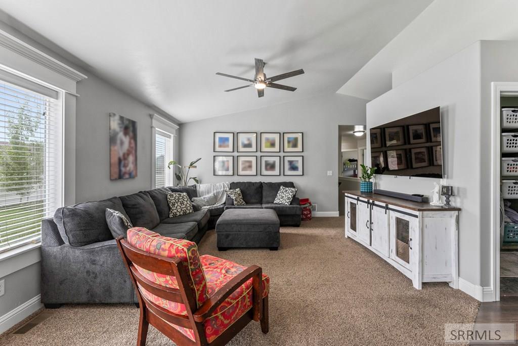 3972 Monroe Avenue, IDAHO FALLS, Idaho image 17