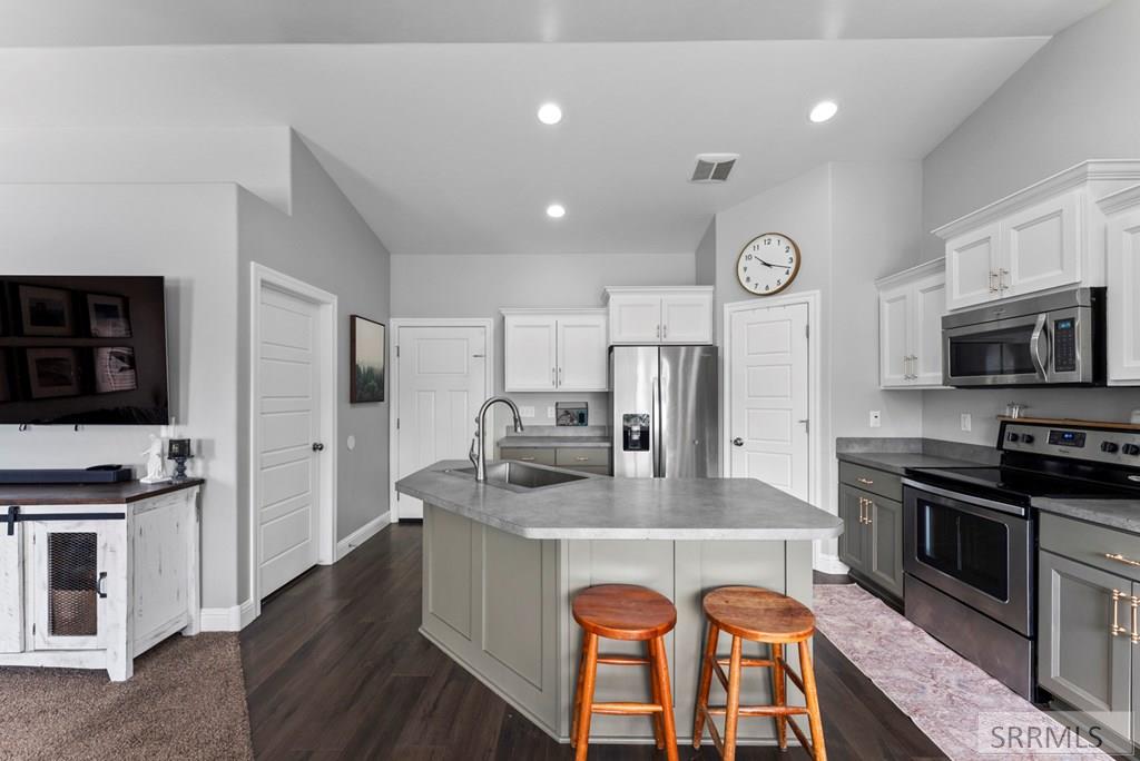 3972 Monroe Avenue, IDAHO FALLS, Idaho image 21