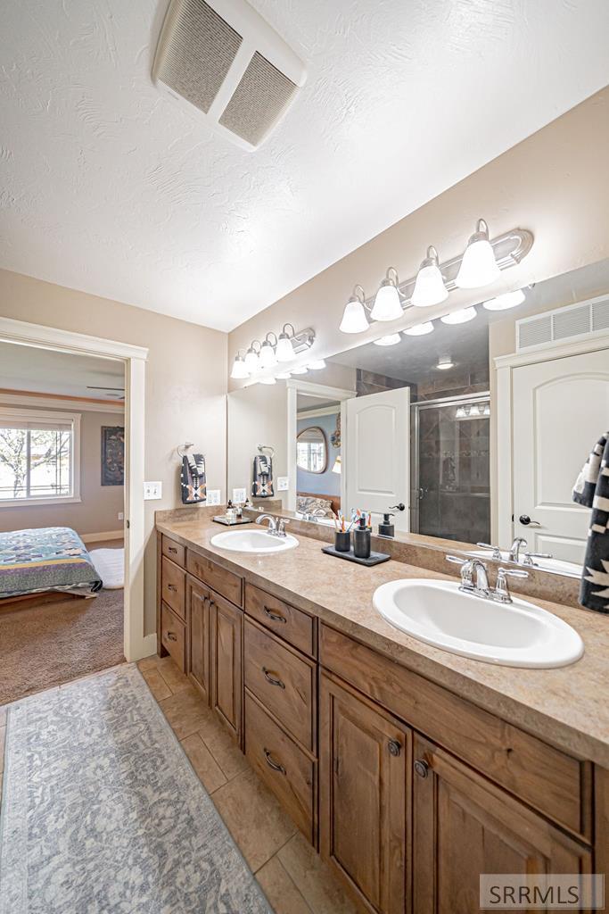 1356 Fall River Road, IDAHO FALLS, Idaho image 40