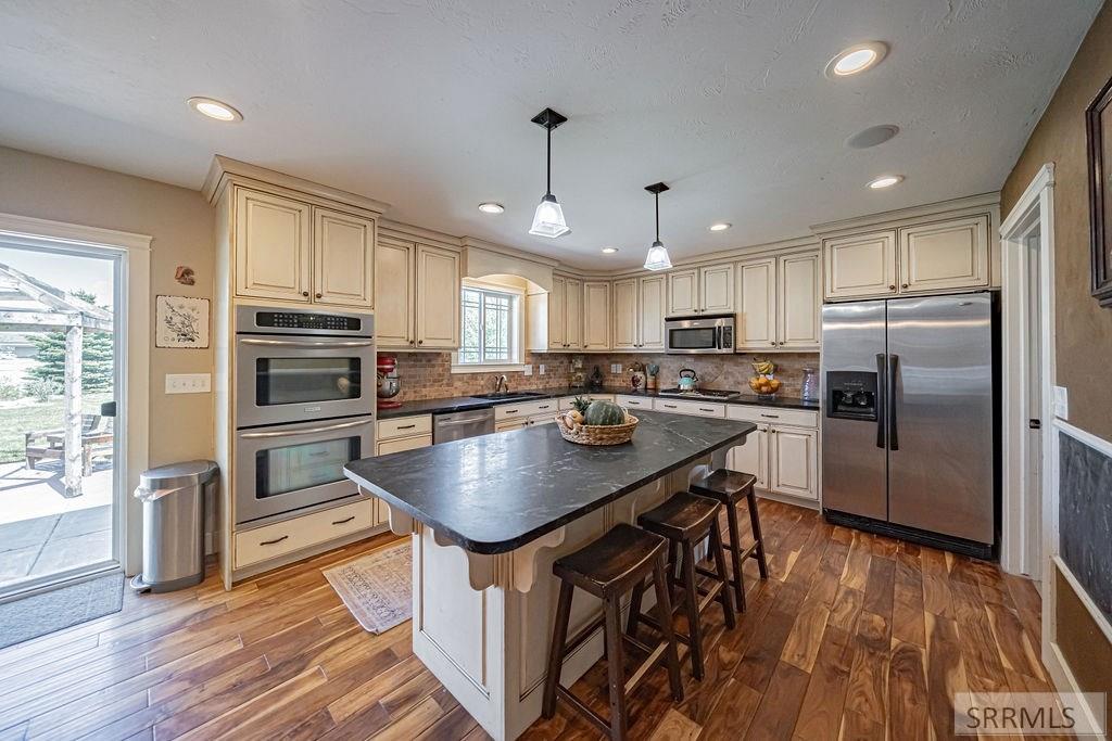 1356 Fall River Road, IDAHO FALLS, Idaho image 17