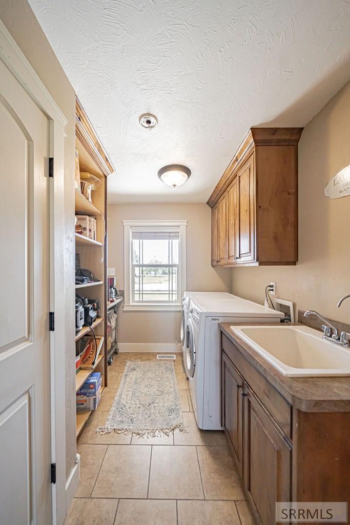 1356 Fall River Road, IDAHO FALLS, Idaho image 24