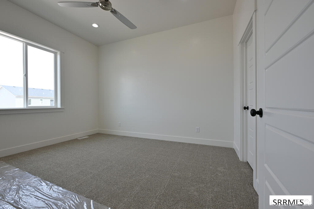 3043 Elixir Road