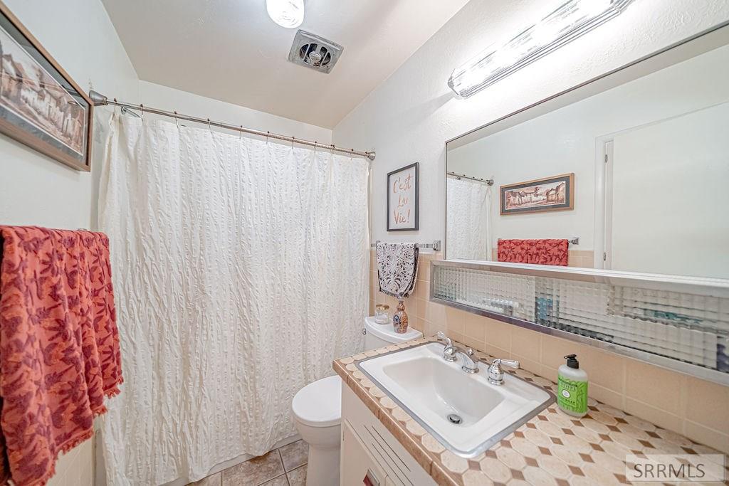 240 Tautphaus Drive, IDAHO FALLS, Idaho image 37