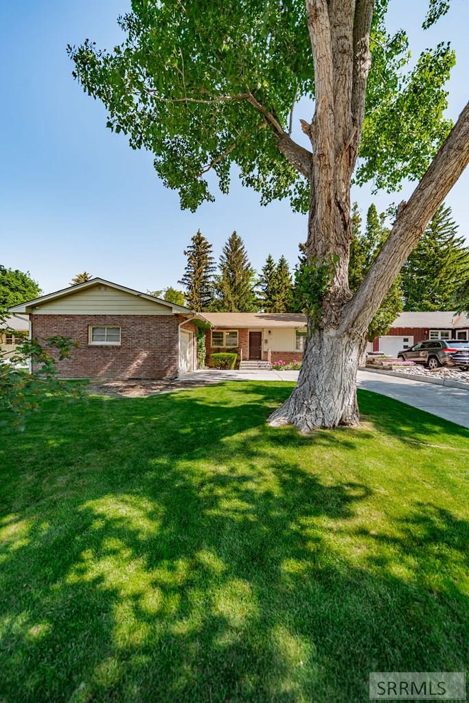 240 Tautphaus Drive, IDAHO FALLS, Idaho image 6