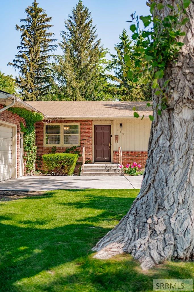 240 Tautphaus Drive, IDAHO FALLS, Idaho image 9