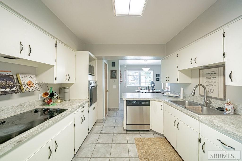 240 Tautphaus Drive, IDAHO FALLS, Idaho image 23