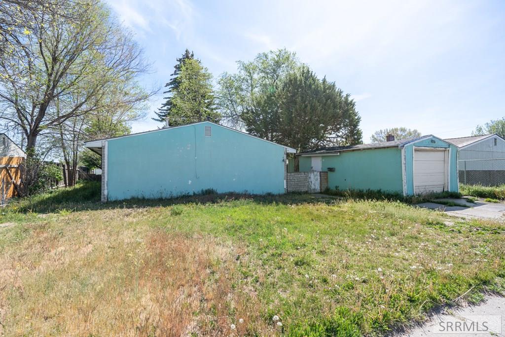 830 Bonneville Drive