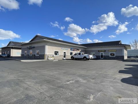Photo of 3330 E 17th Street, AMMON, ID 83406 (MLS # 2172805)