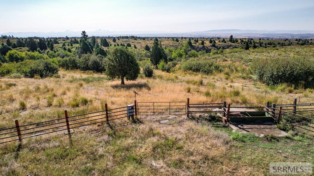 1780 Sadorus Hill Road, ASHTON, Idaho image 7