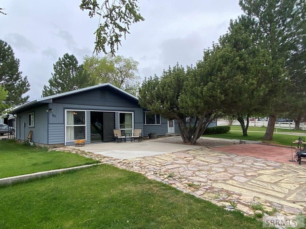 96 Valley View Lane, CHALLIS, Idaho image 2
