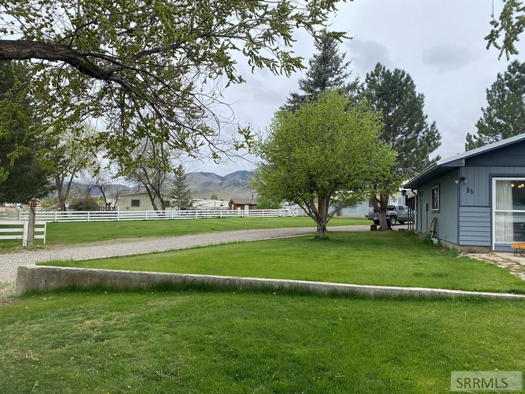 96 Valley View Lane, CHALLIS, Idaho image 25