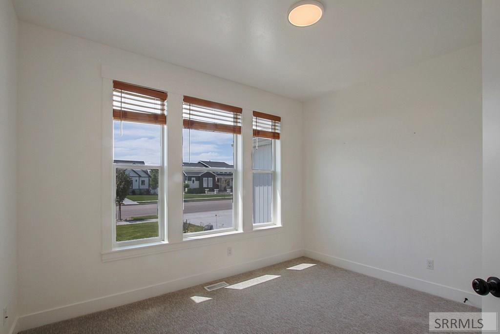 5560 Eaglewood Drive, IDAHO FALLS, Idaho image 13