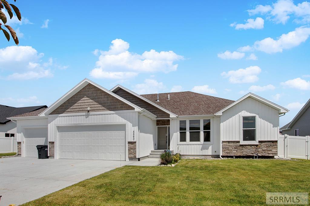 5560 Eaglewood Drive, IDAHO FALLS, Idaho image 1
