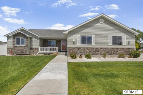 Photo of 660 Regency Lane, IDAHO FALLS, ID 83402 (MLS # 2188382)