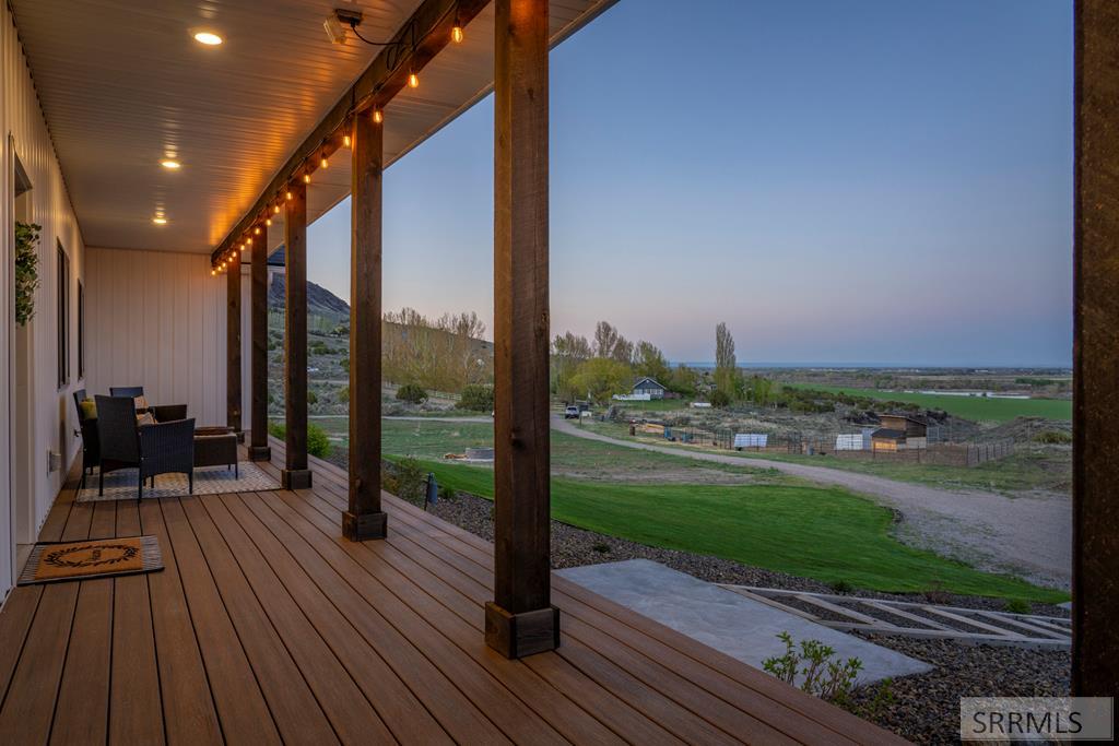 1032 E Butte Road, MENAN, Idaho image 14