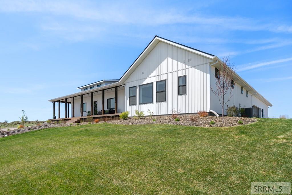 1032 E Butte Road, MENAN, Idaho image 10