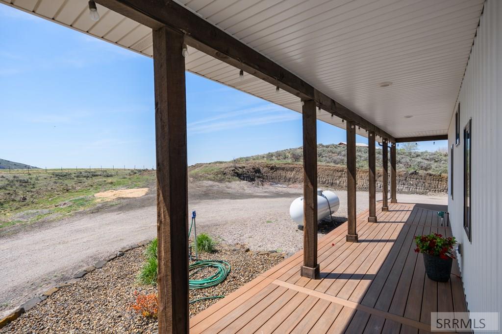 1032 E Butte Road, MENAN, Idaho image 16