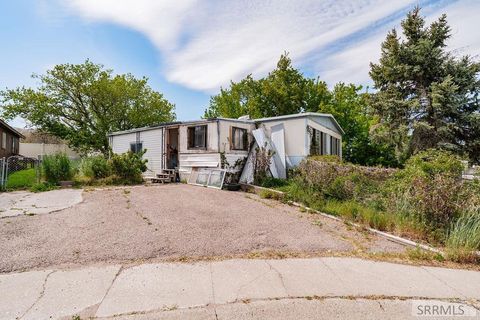 Photo of 55 Chestnut Drive, POCATELLO, ID 83204 (MLS # 2186268)