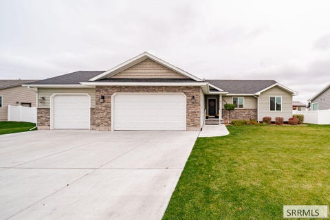 Photo of 3002 Golden Rod Drive, IDAHO FALLS, ID 83401 (MLS # 2189827)
