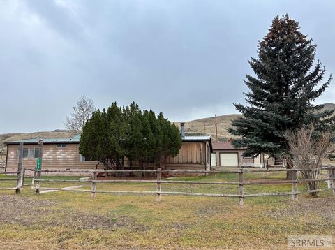 Photo of 168 Redwood Road, SALMON, ID 83467 (MLS # 2181057)