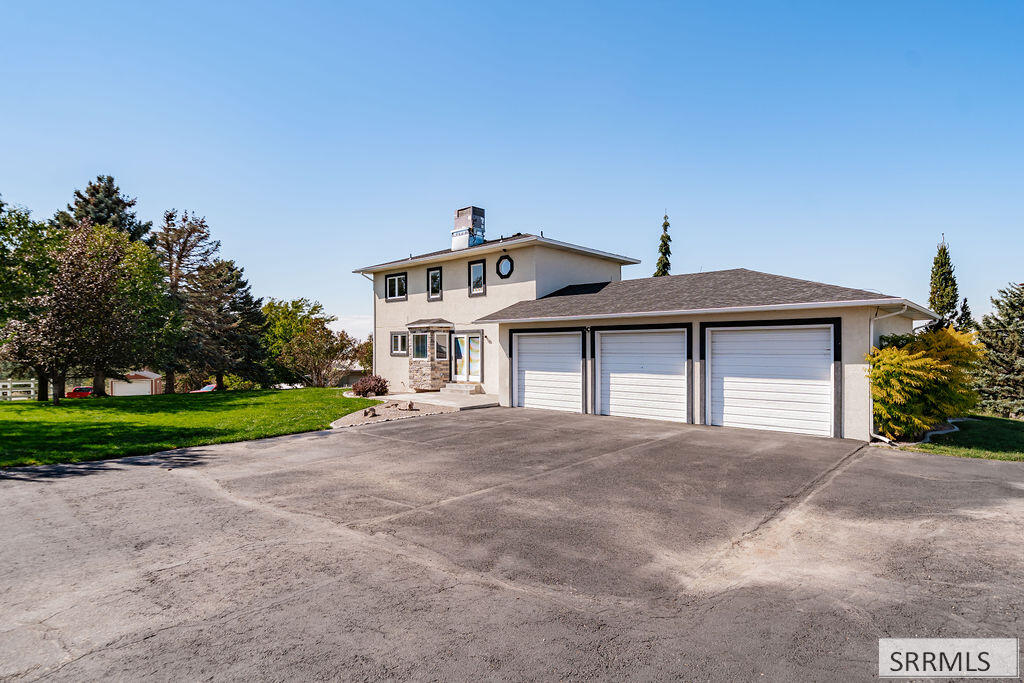 9233 Ammon Road
