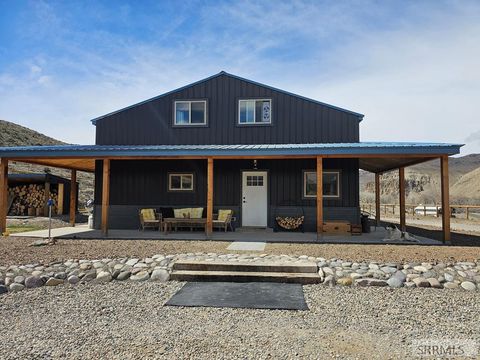 Homes For Sale - 24 Pickett Loop<br/> CHALLIS, ID 83226