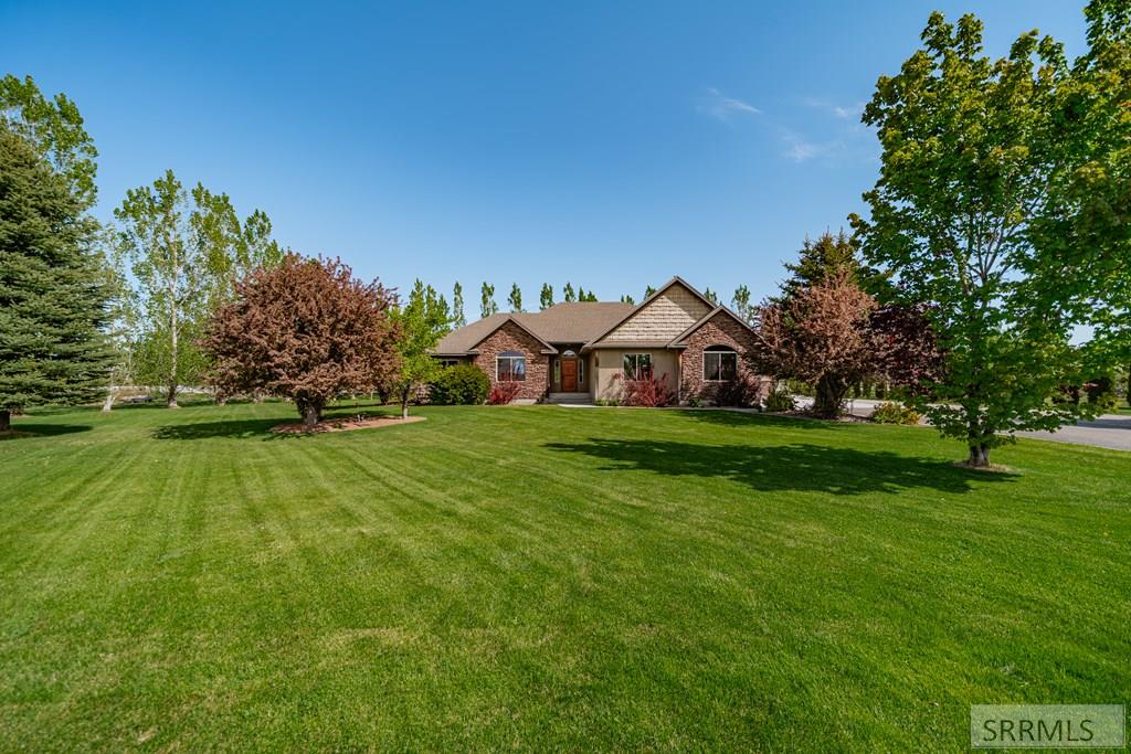 4219 Blackstone Drive