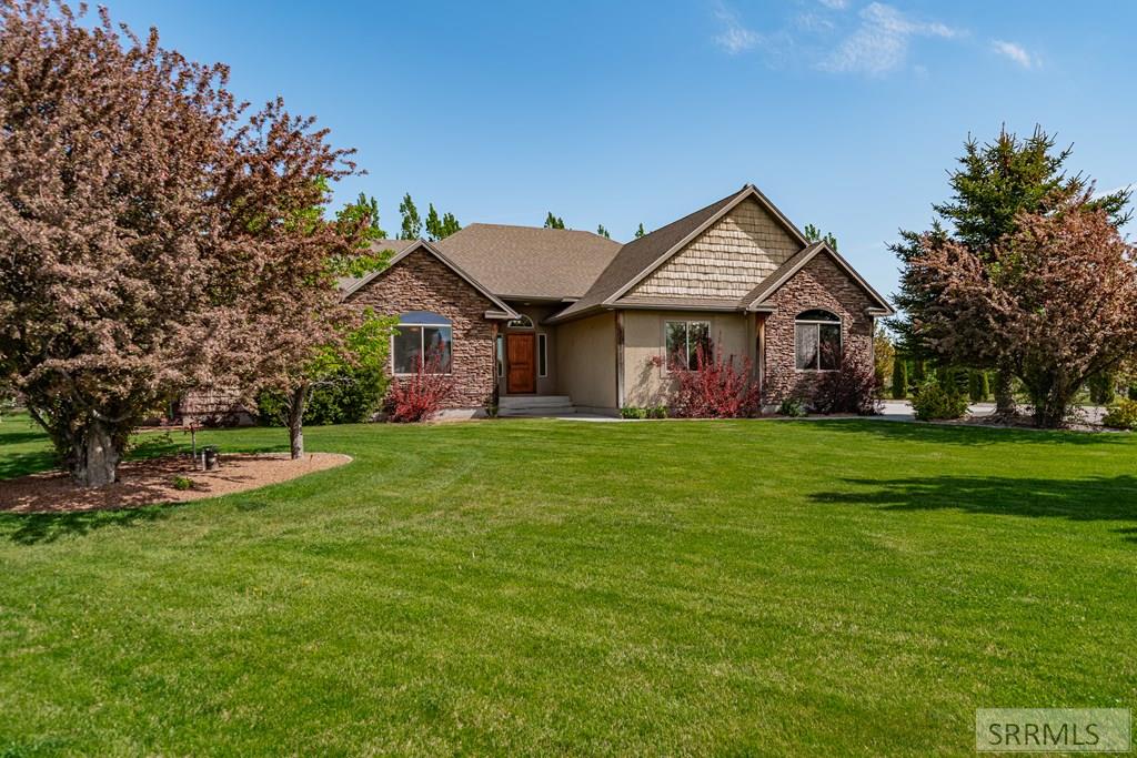 4219 Blackstone Drive