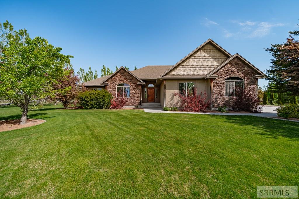 4219 Blackstone Drive