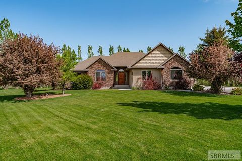 Photo of 4219 E Blackstone Drive, RIGBY, ID 83442 (MLS # 2186256)