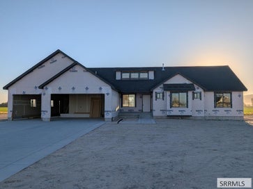 671 Glacier Ave SHELLEY ID 83274