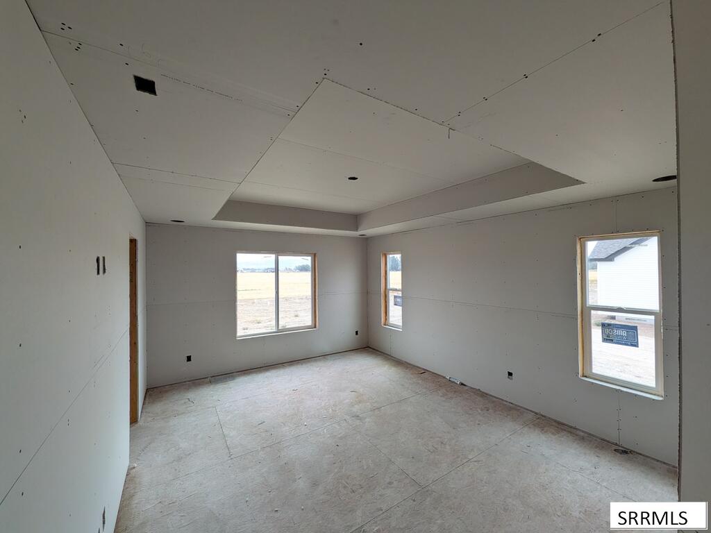 671 Glacier Ave