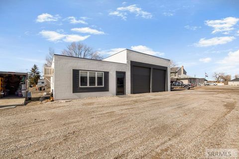 Photo of 659 N 2880 E, ROBERTS, ID 83444 (MLS # 2182247)