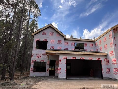 Photo of 4345 Yeti Ln, ISLAND PARK, ID 83429 (MLS # 2178798)