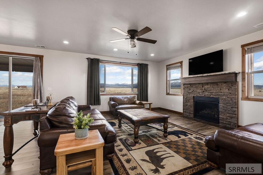 3755 Cove Road, ISLAND PARK, Idaho image 6