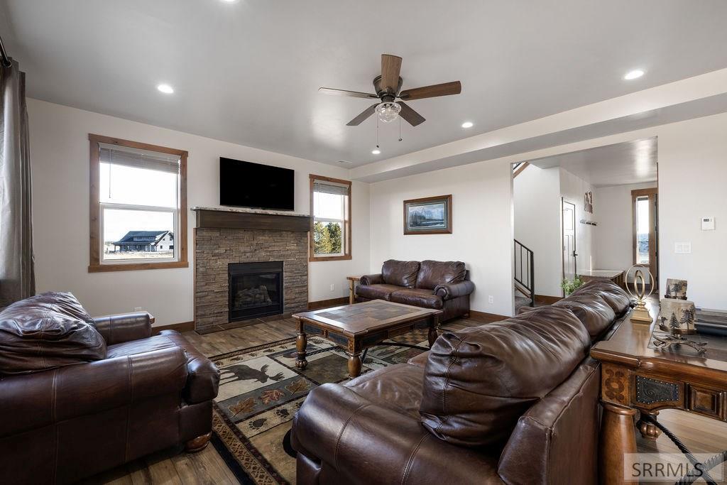 3755 Cove Road, ISLAND PARK, Idaho image 7