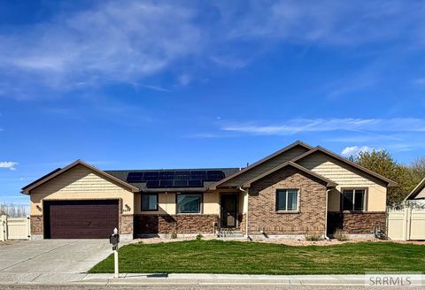 Photo of 3277 Pheasant Grove Drive, IDAHO FALLS, ID 83401 (MLS # 2185350)
