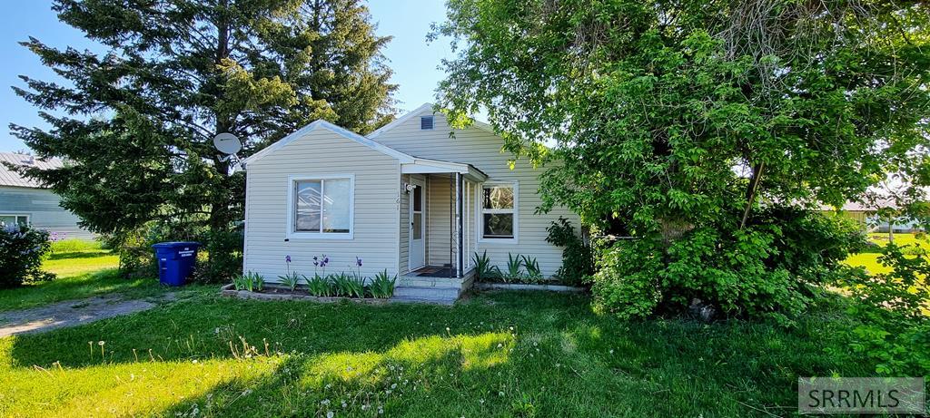 161 N 9th Street, ASHTON, Idaho image 1