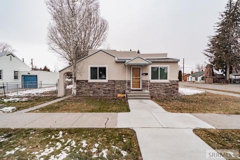 Photo of 315 S Birch Street, BLACKFOOT, ID 83221 (MLS # 2181773)