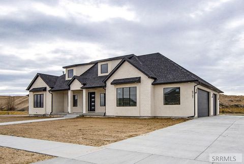Photo of 5707 Long Cove Drive, IDAHO FALLS, ID 83404 (MLS # 2179522)