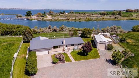 Photo of 2587 Sparks Lane, AMERICAN FALLS, ID 83211 (MLS # 2181889)