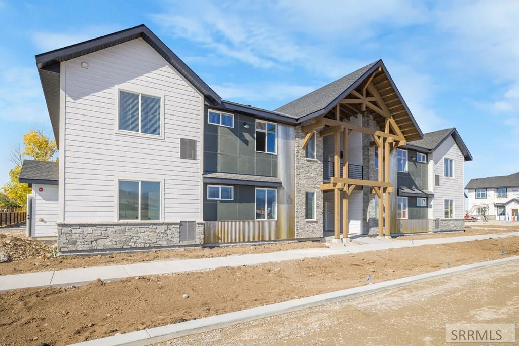 201 E Ross Avenue #F204, DRIGGS, Idaho image 3