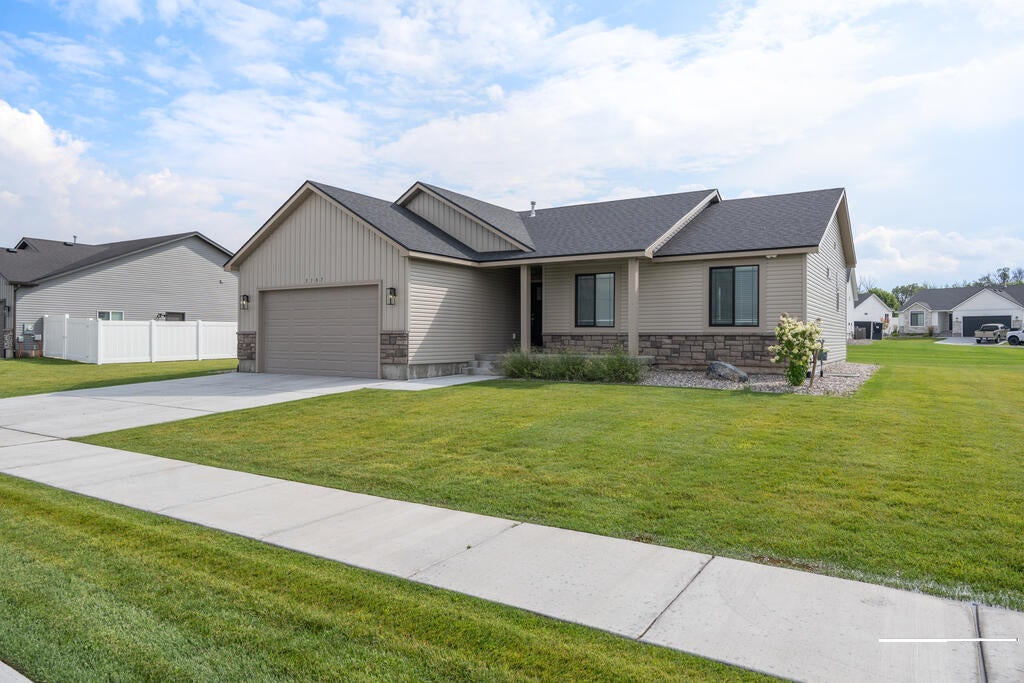 3187 Riata Lane