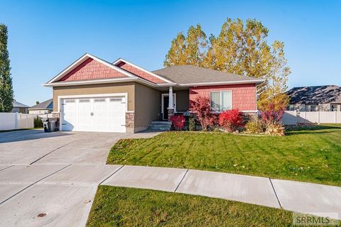 Photo of 3705 Potomac Way, IDAHO FALLS, ID 83404 (MLS # 2180477) Photo of 3705 Potomac Way, IDAHO FALLS, ID 83404 (MLS # 2180477)