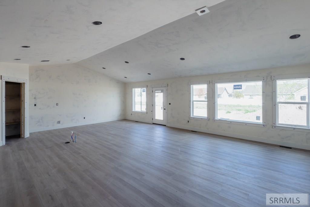 6267 Maggie Drive, IDAHO FALLS, Idaho image 3